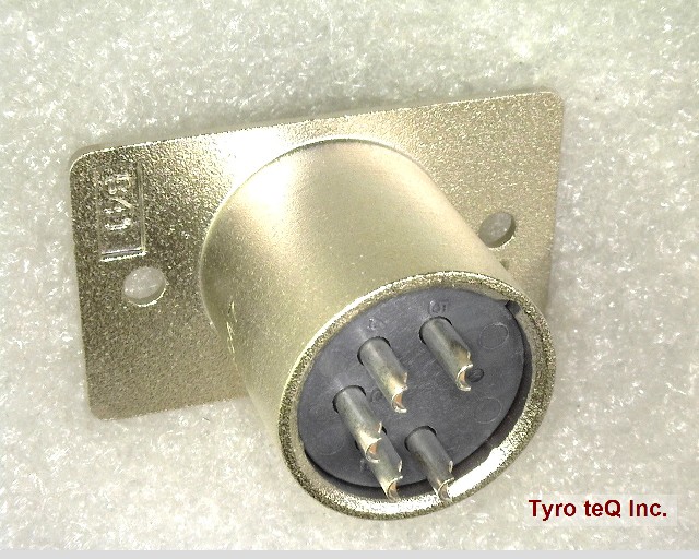 XLR5-32