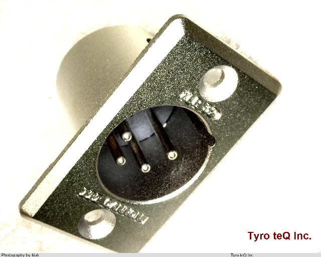 XLR-4-32