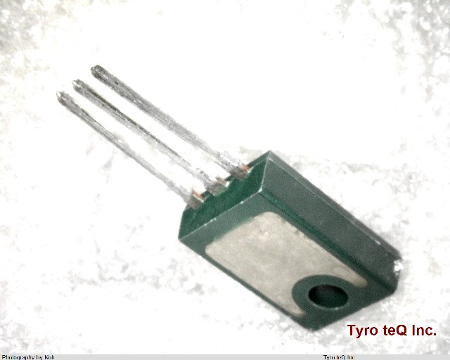 2SD975