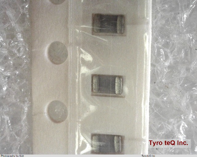 GRM2162C1H331JA01D