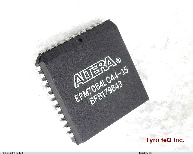 EPM7064LC44-15