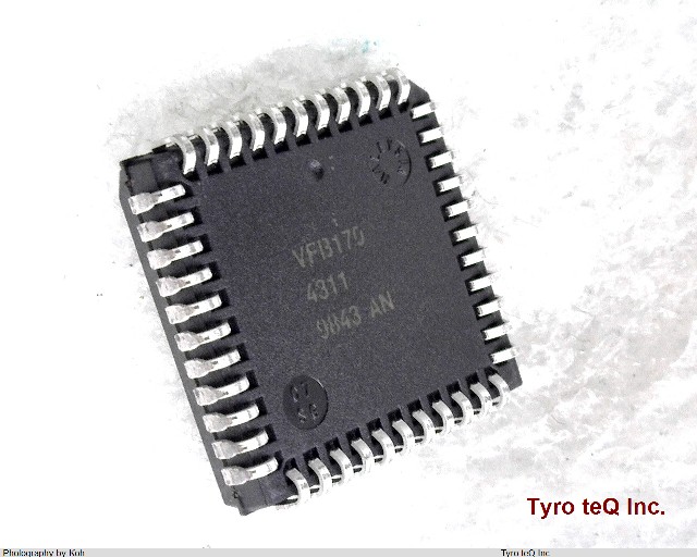 EPM7064LC44-15