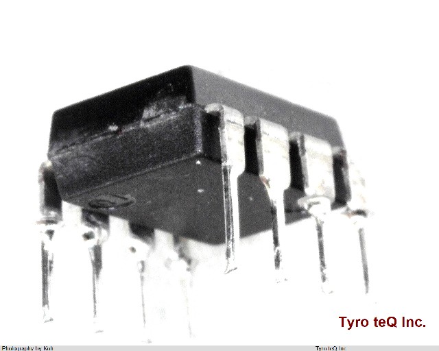 AD8001AN