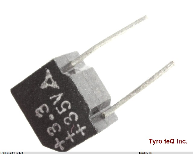 ECSZ35HS3R3