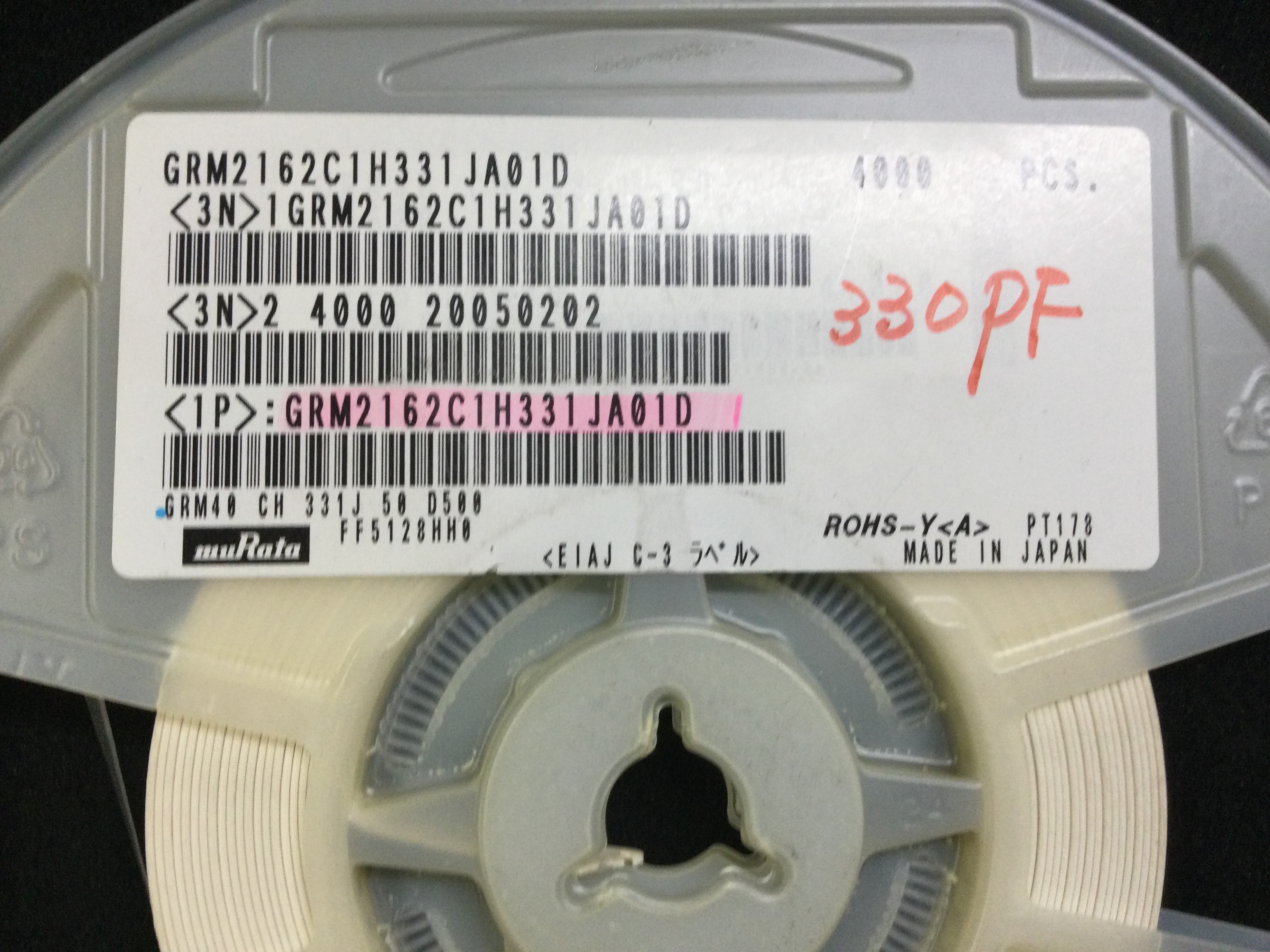 GRM2162C1H331JA01D