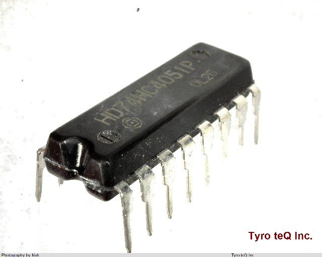HD74HC4051P