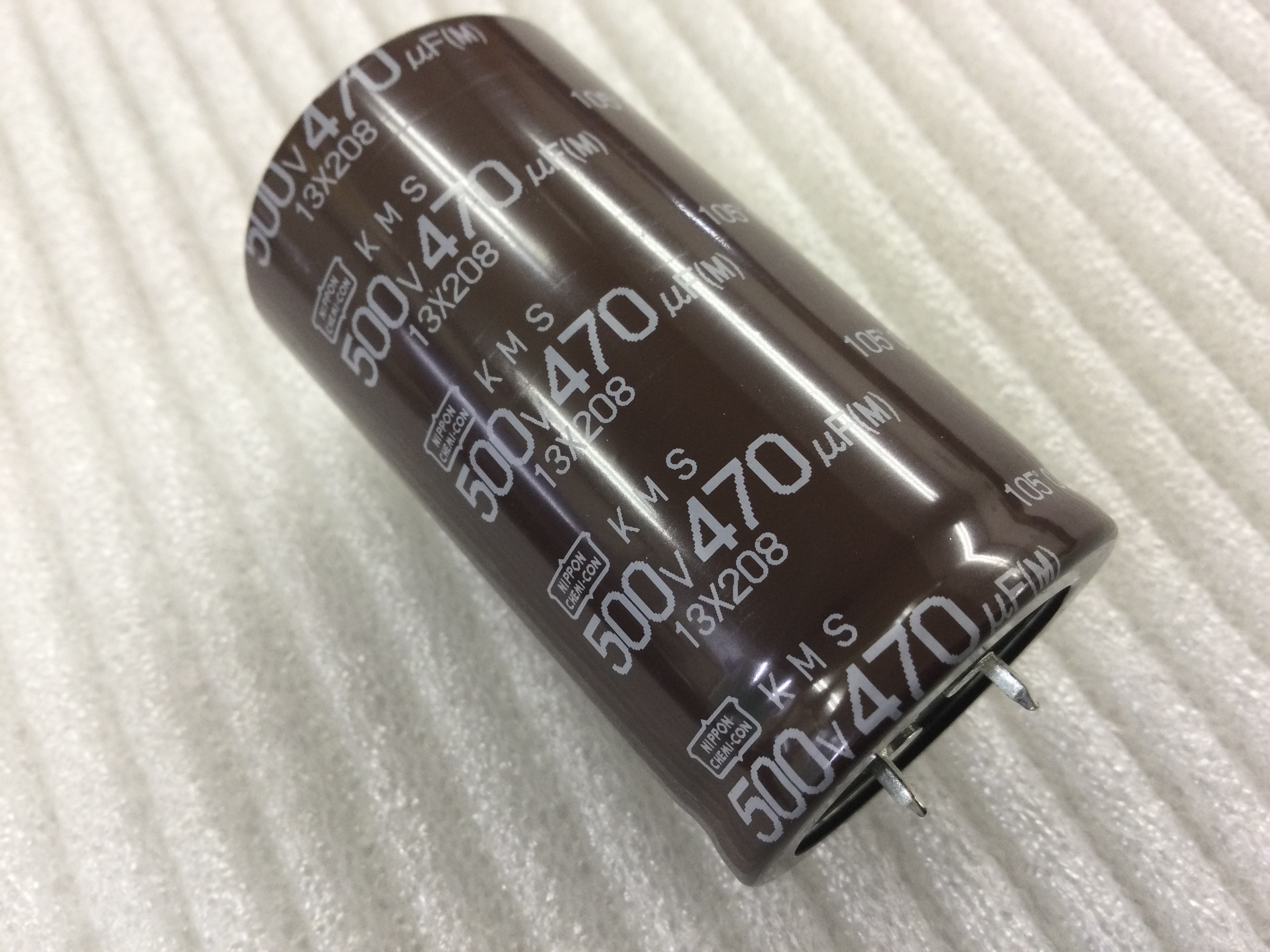 EKMS501VSN471MA60S