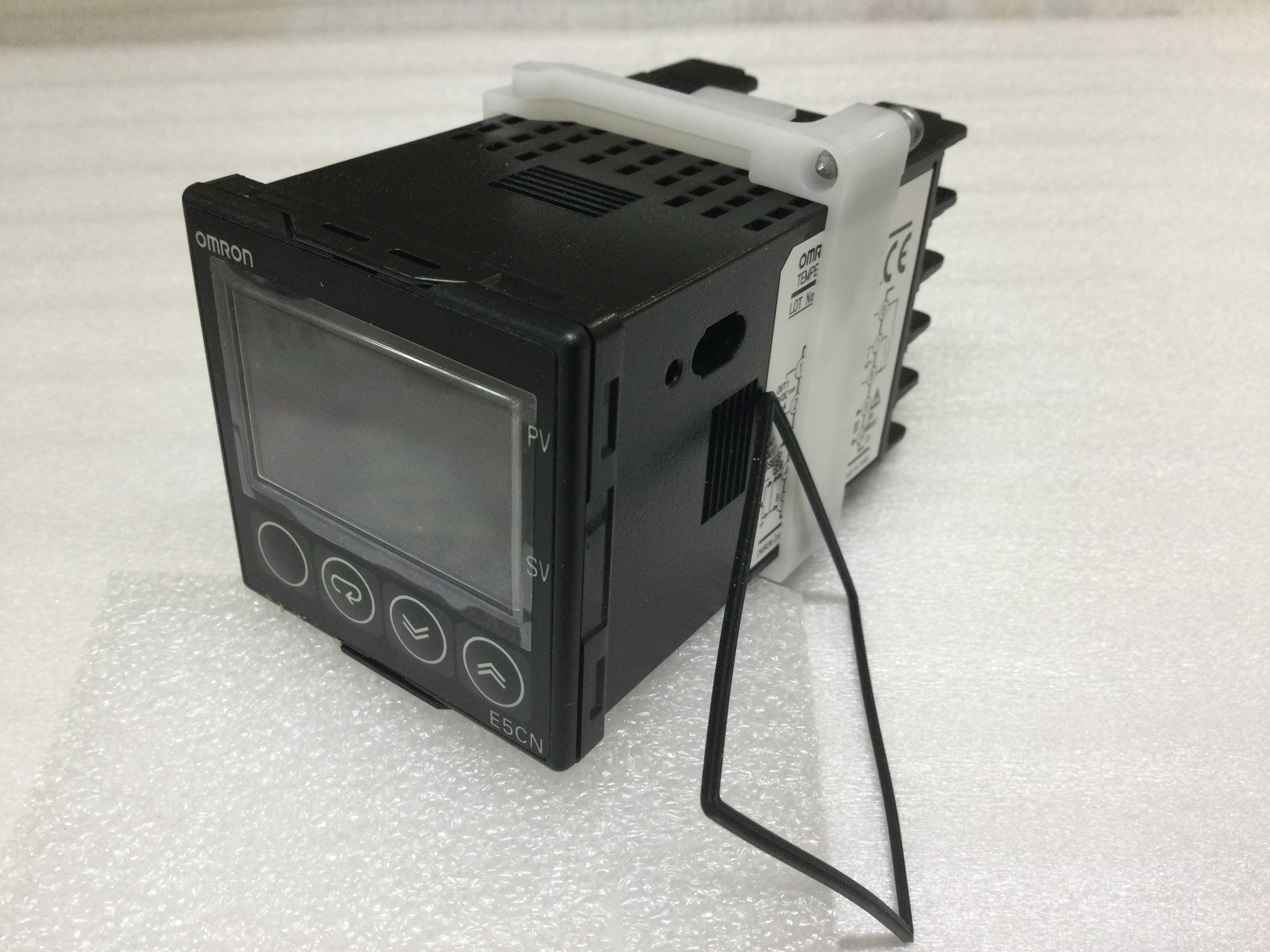 E5CN-Q2TD