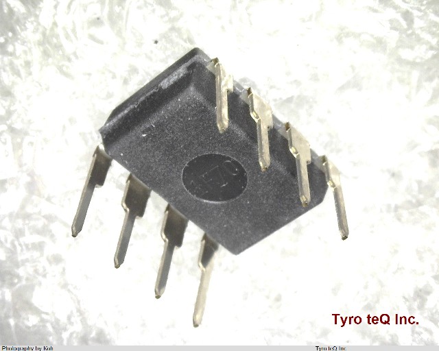 TL7702BIP