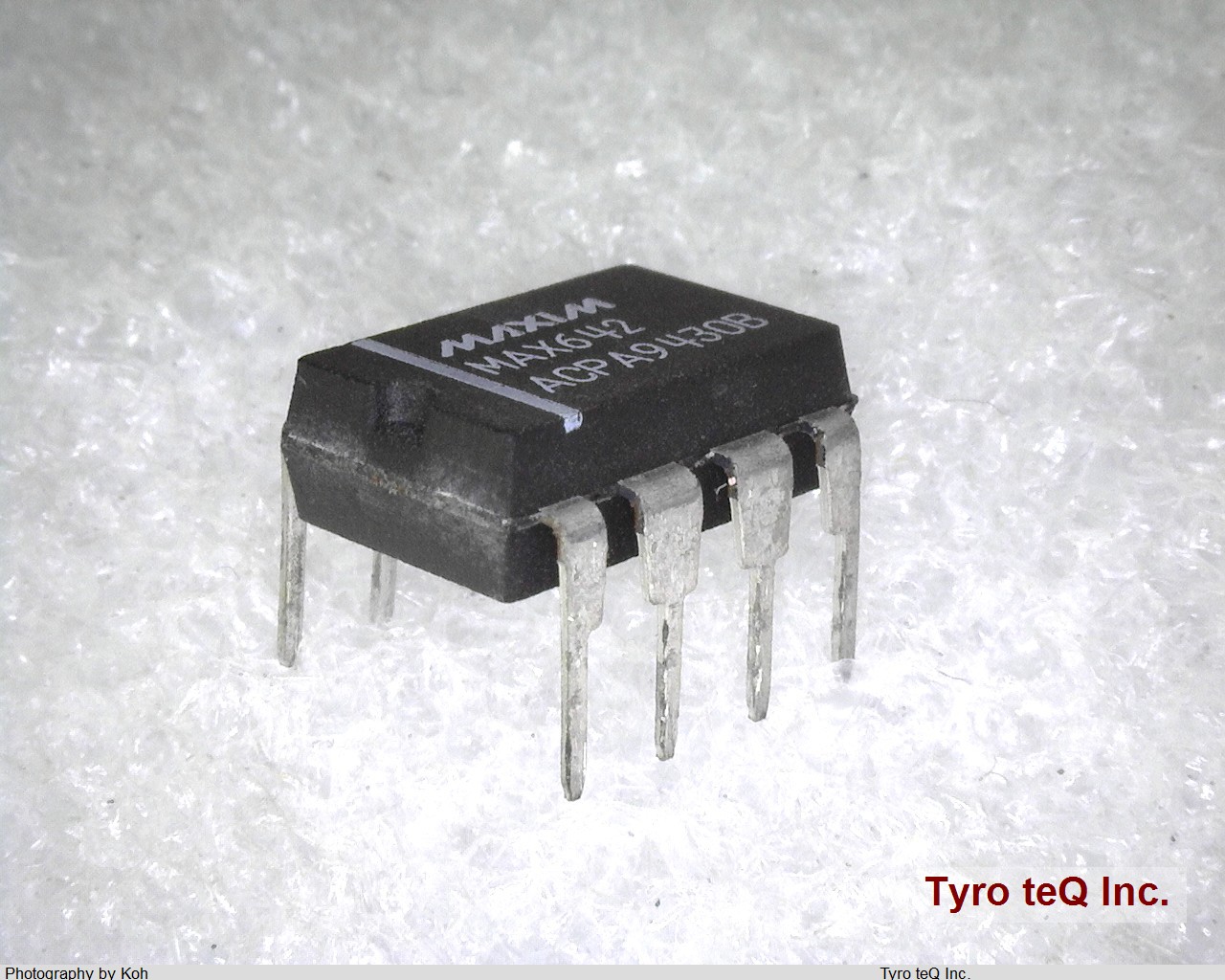 MAX642ACPA