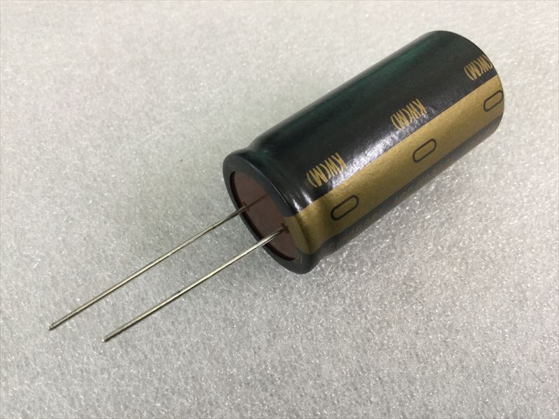 UKW1H103MRD