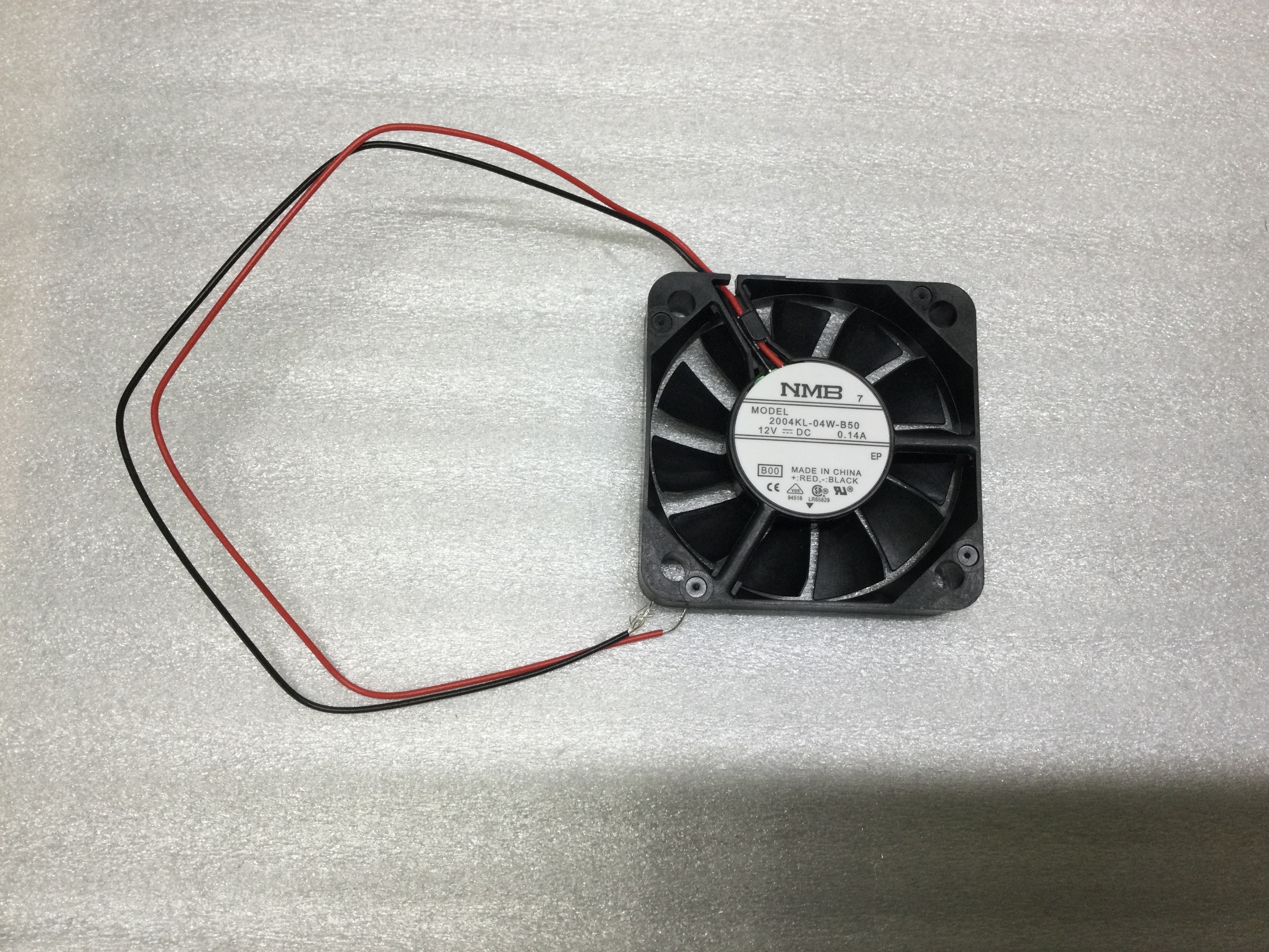 2004KL-04W-B50-B00