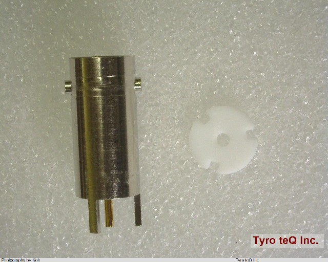 BNC766-R