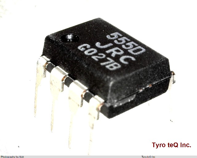 NJM555D