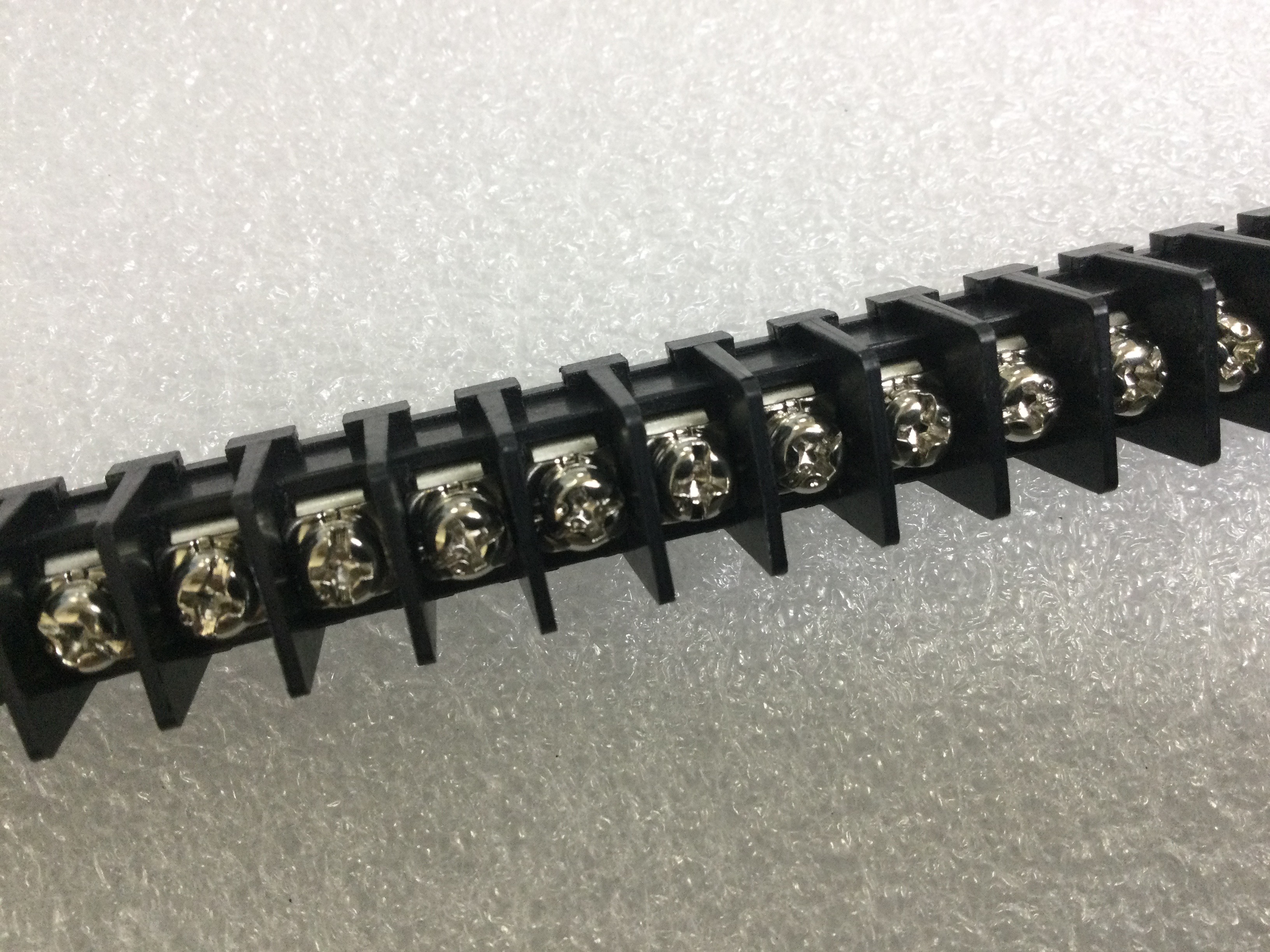 ML-40S1BYF 20P