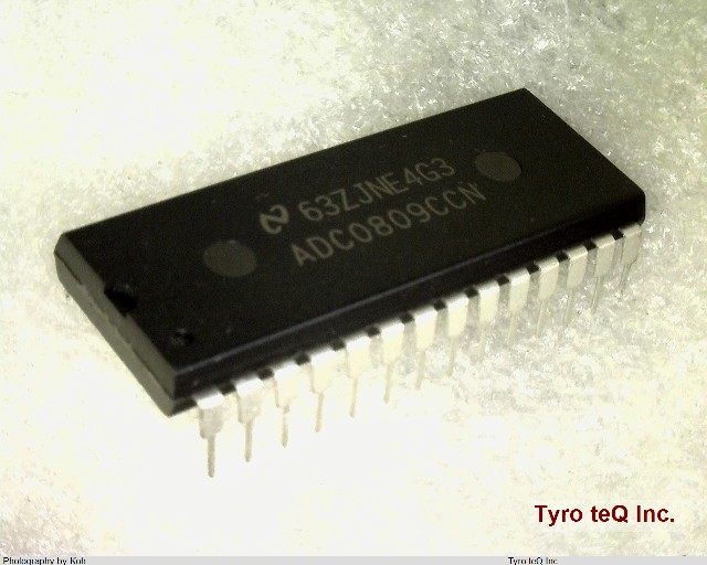ADC0809CCN