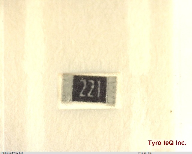 RK73B1JTTD221J