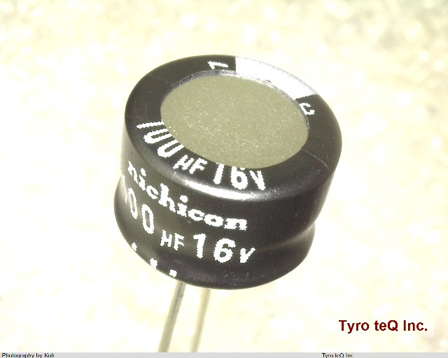 UMA1C101MDD