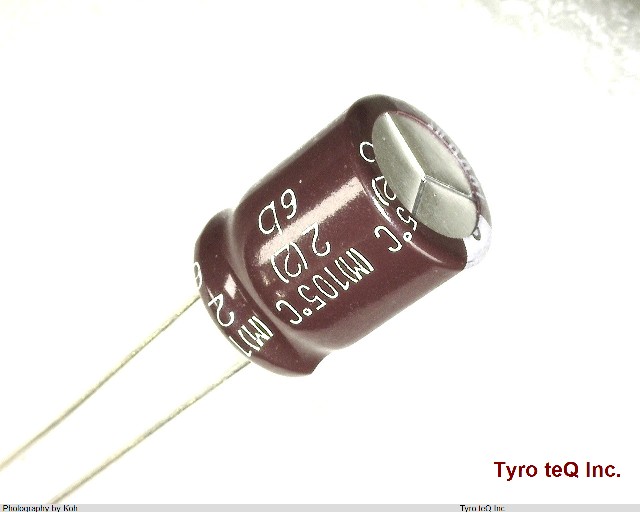 EKMG100ELL102MJC5S