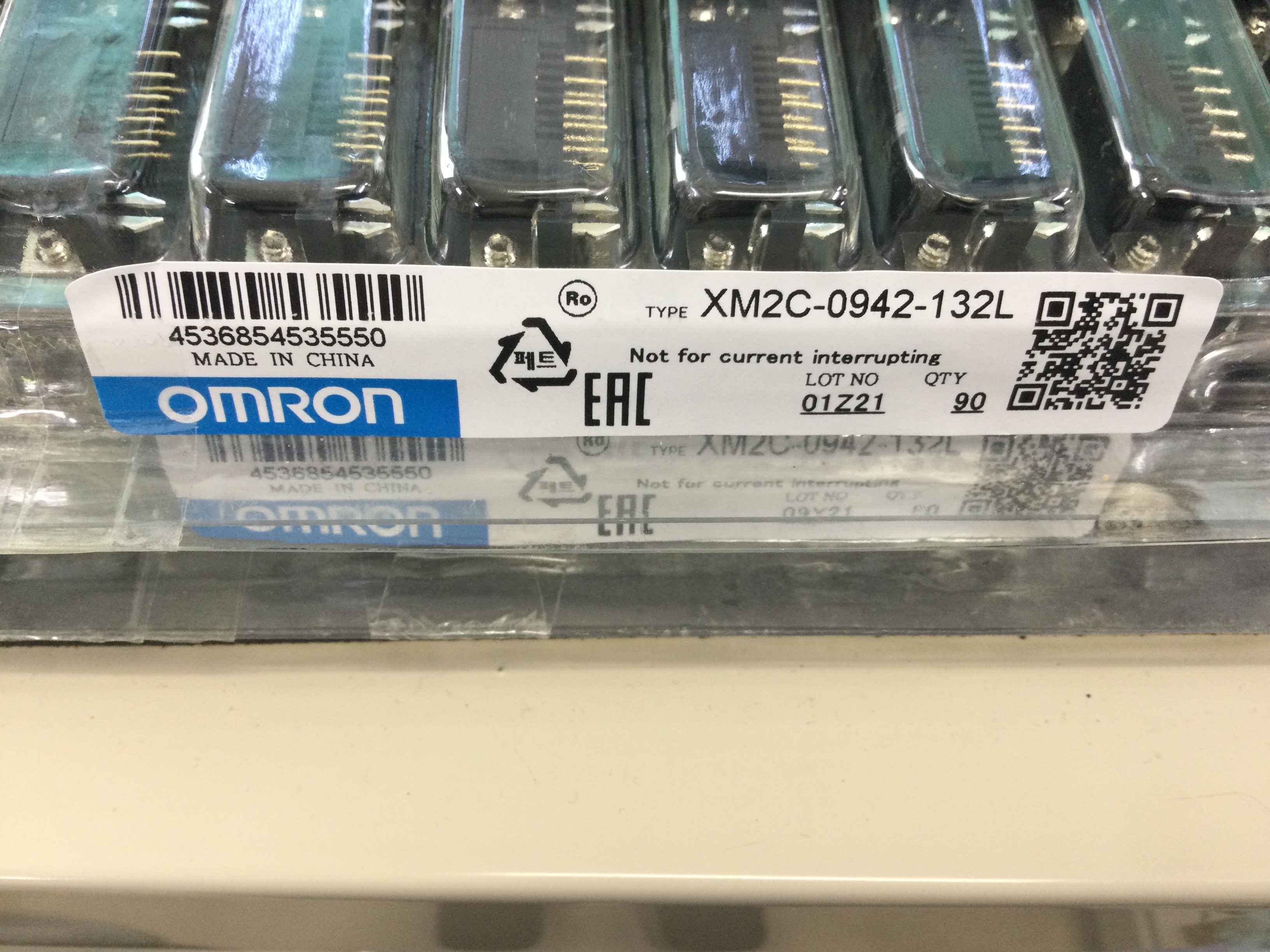 XM2C-0942-132L