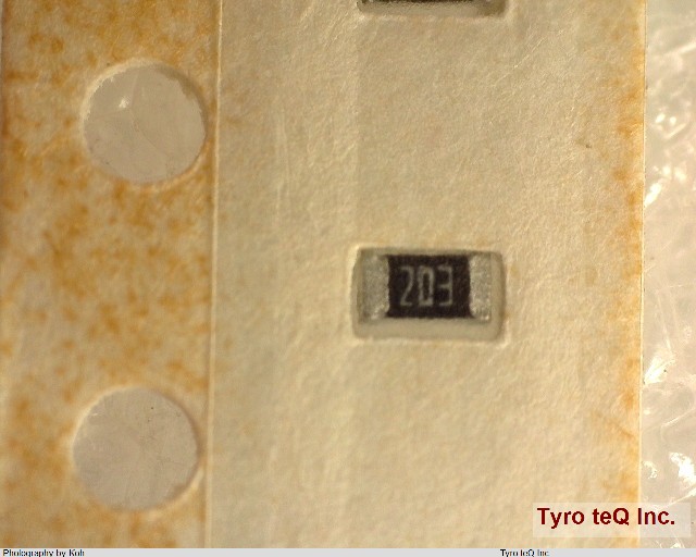 RK73B1JTTD203J