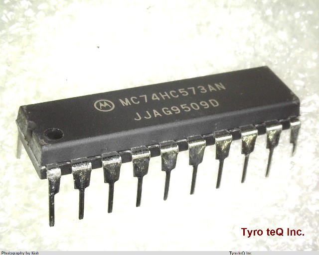 MC74HC573AN