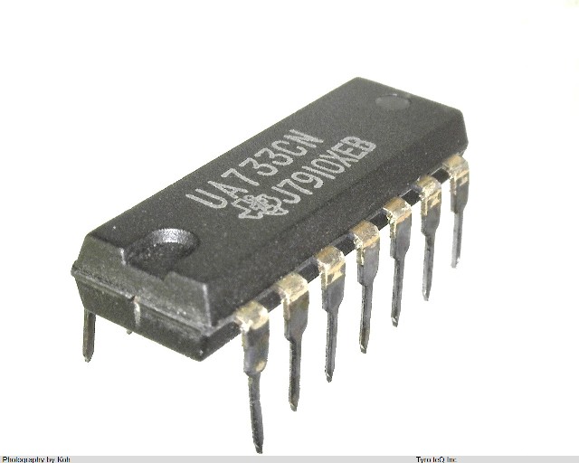 UA733CN