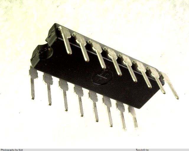 UPD74HC221AC