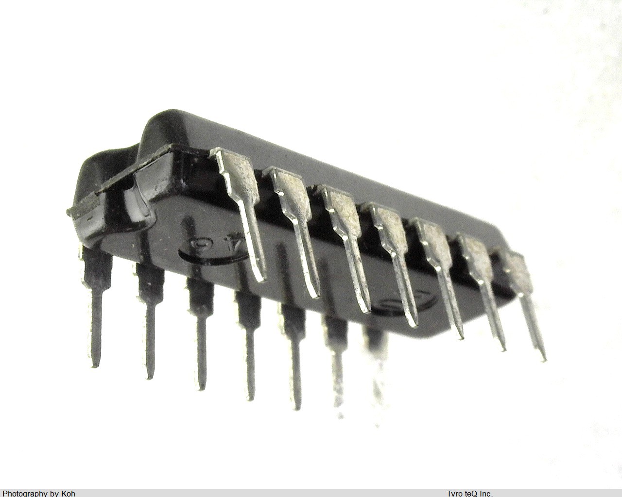 HD74S74P