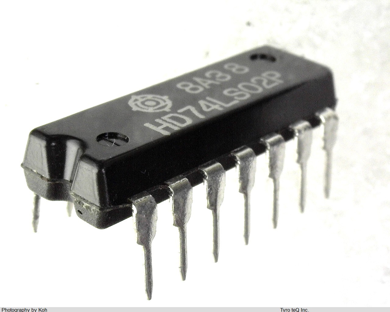 HD74LS02P