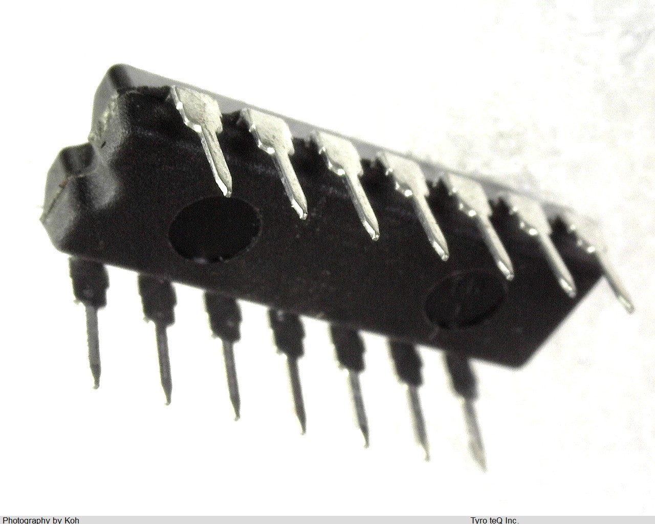 HD74LS02P