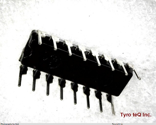HD74LS85P