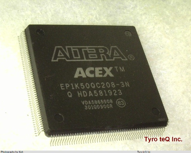 EP1K50QC208-3N