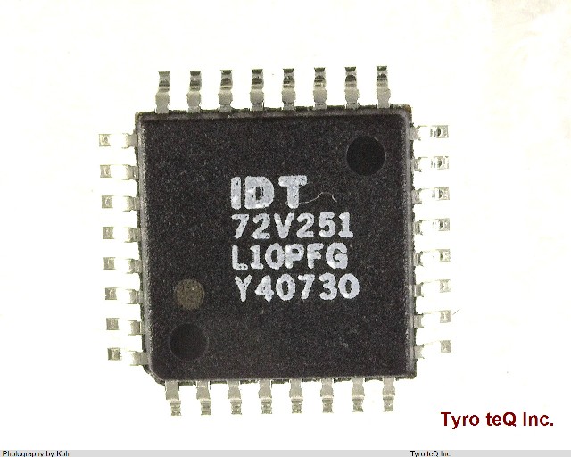 IDT72V251L10PFG