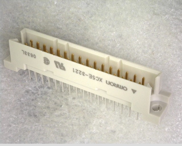 XC5E-3221