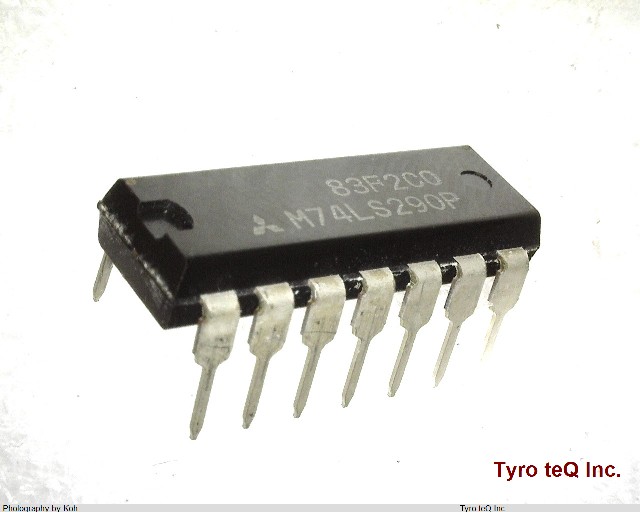 M74LS290P