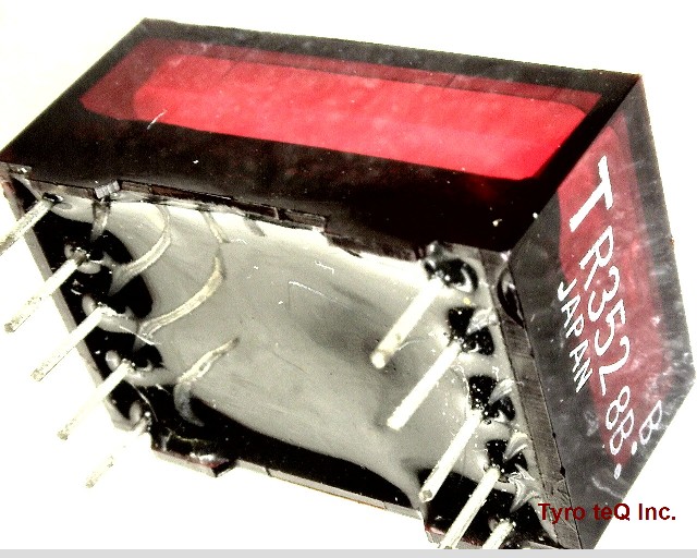 TLR352