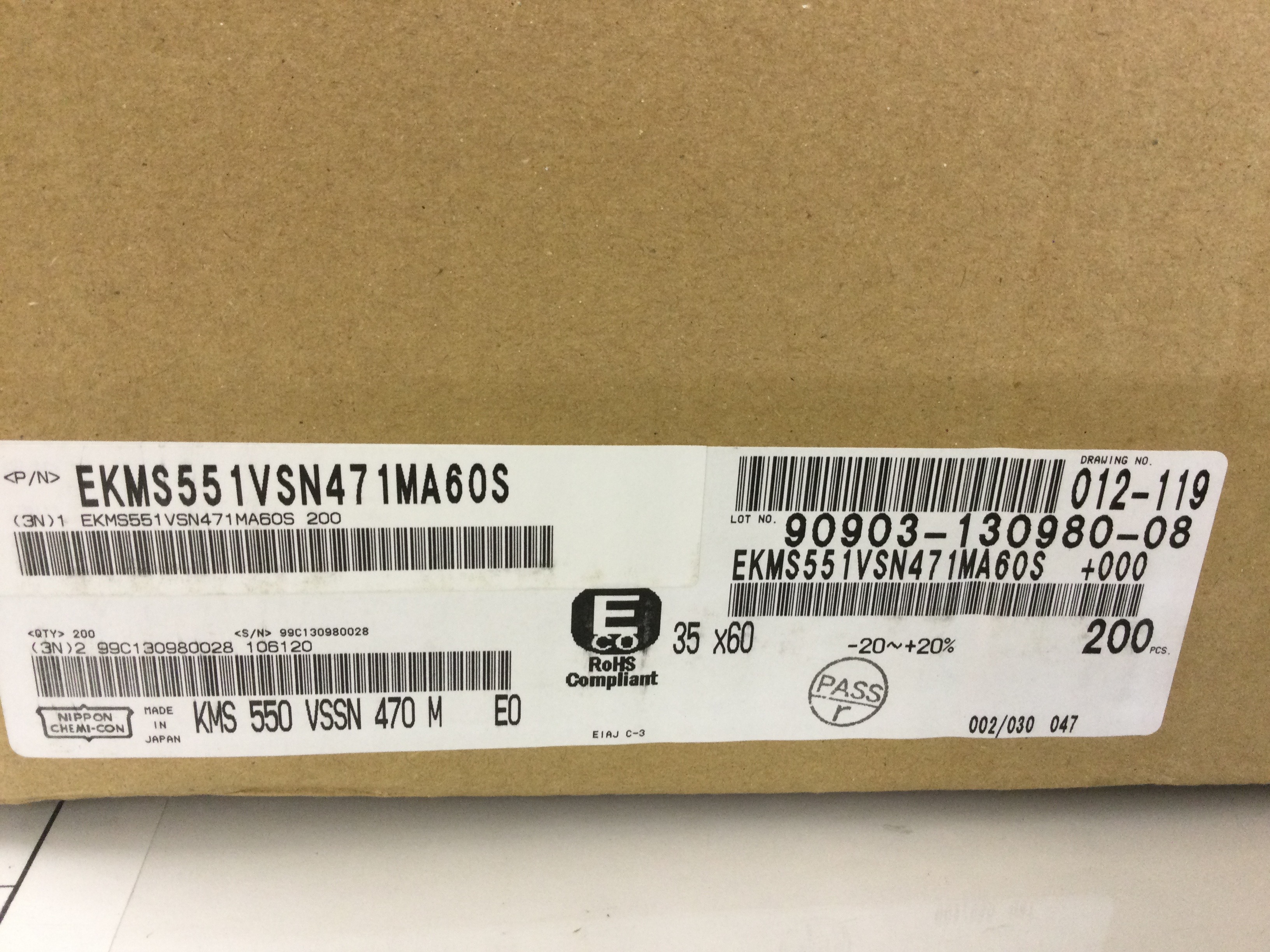 EKMS551VSN471MA60S