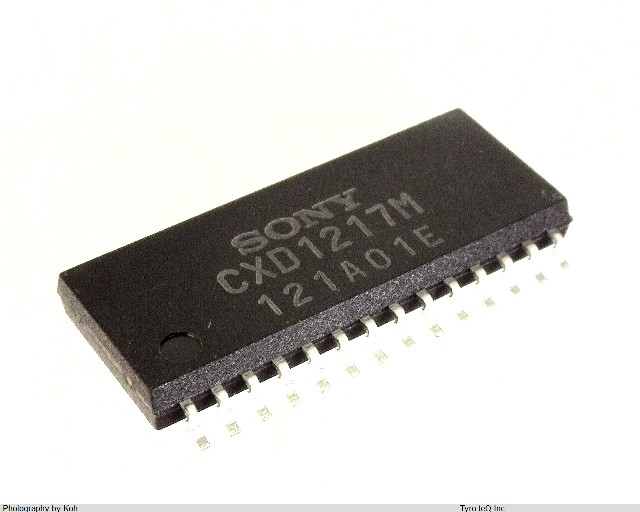 CXD1217M