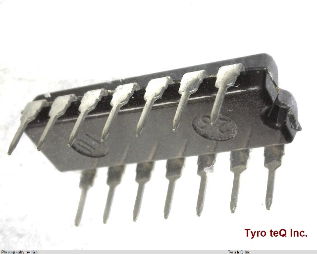 HD74LS30P
