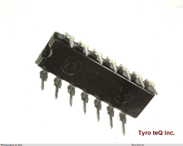 HD74LS10P