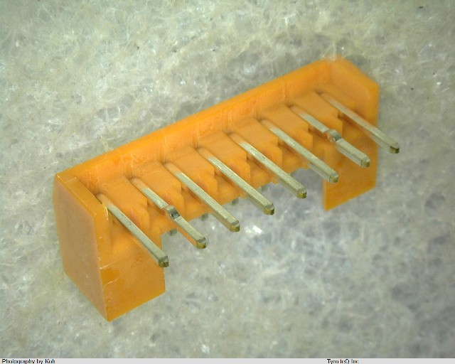 IL-S-8P-S2L2-EF