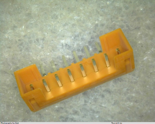 IL-S-8P-S2L2-EF