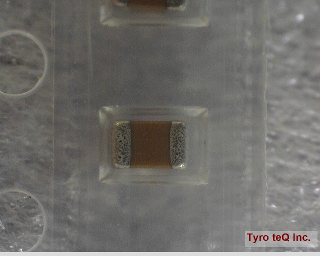 GRM21BB11E104KA01L