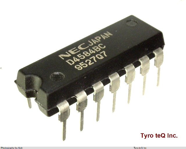 UPD4584BC