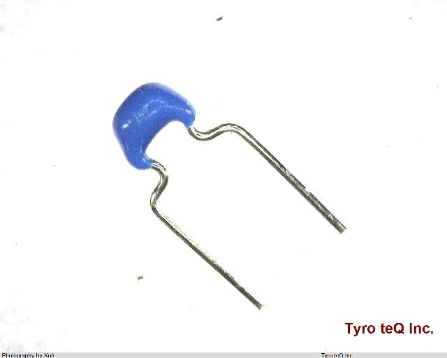 FK28Y5V1H104ZN000