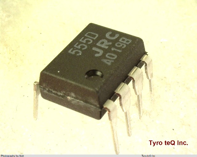 NJM555D