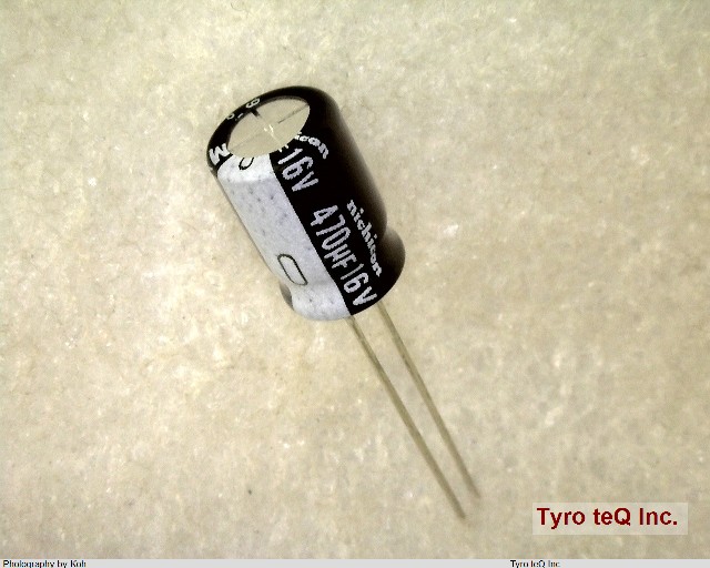 UVR1C471MPD