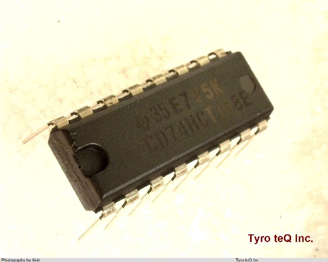 CD74HCT158E