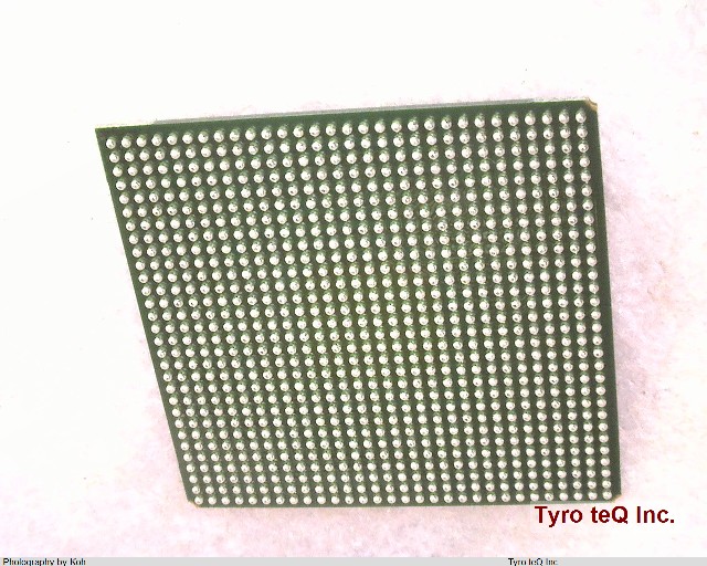 LFE2-70E-5FN900C